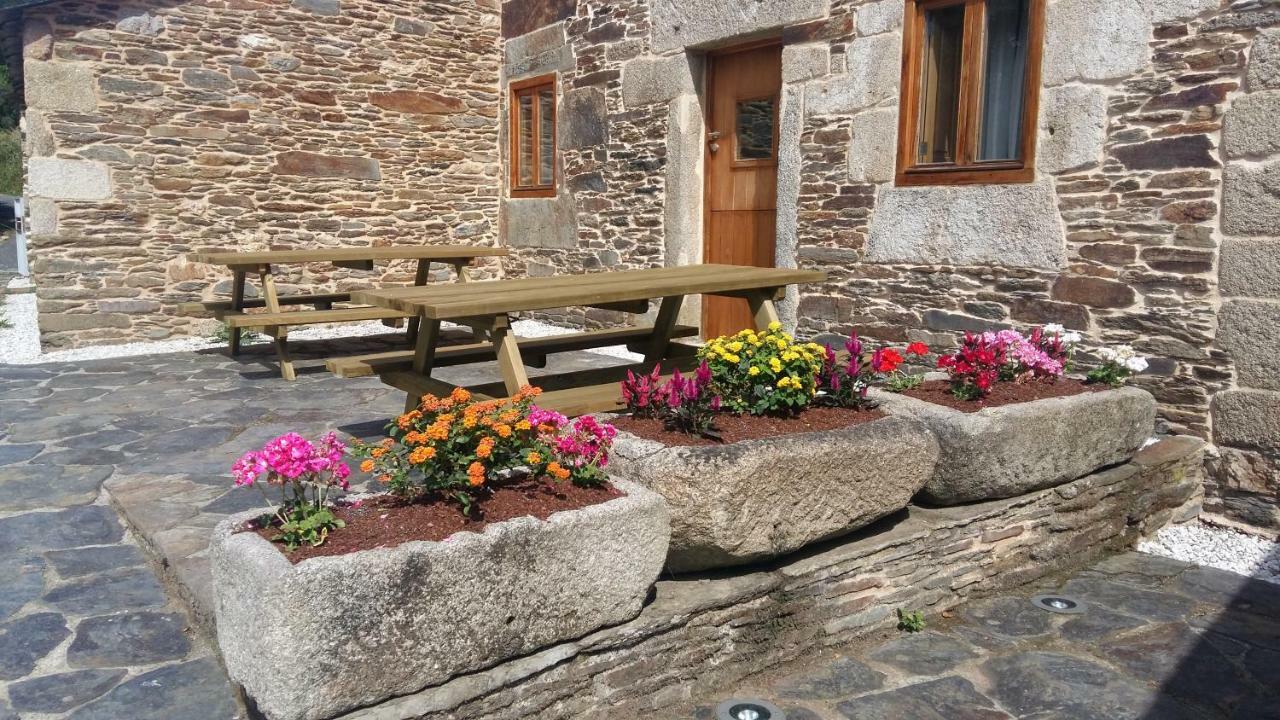 Casa Do Grilo Guest House Monfero Bagian luar foto